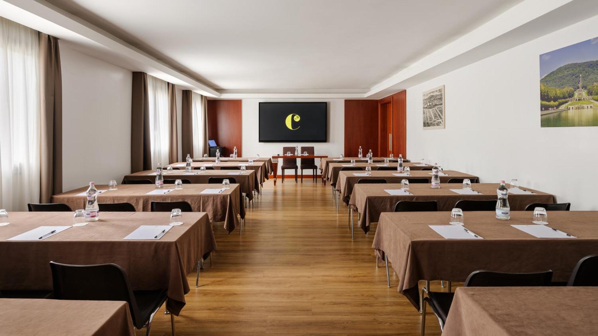 Hotel Dei Cavalieri Caserta - La Reggia Dış mekan fotoğraf