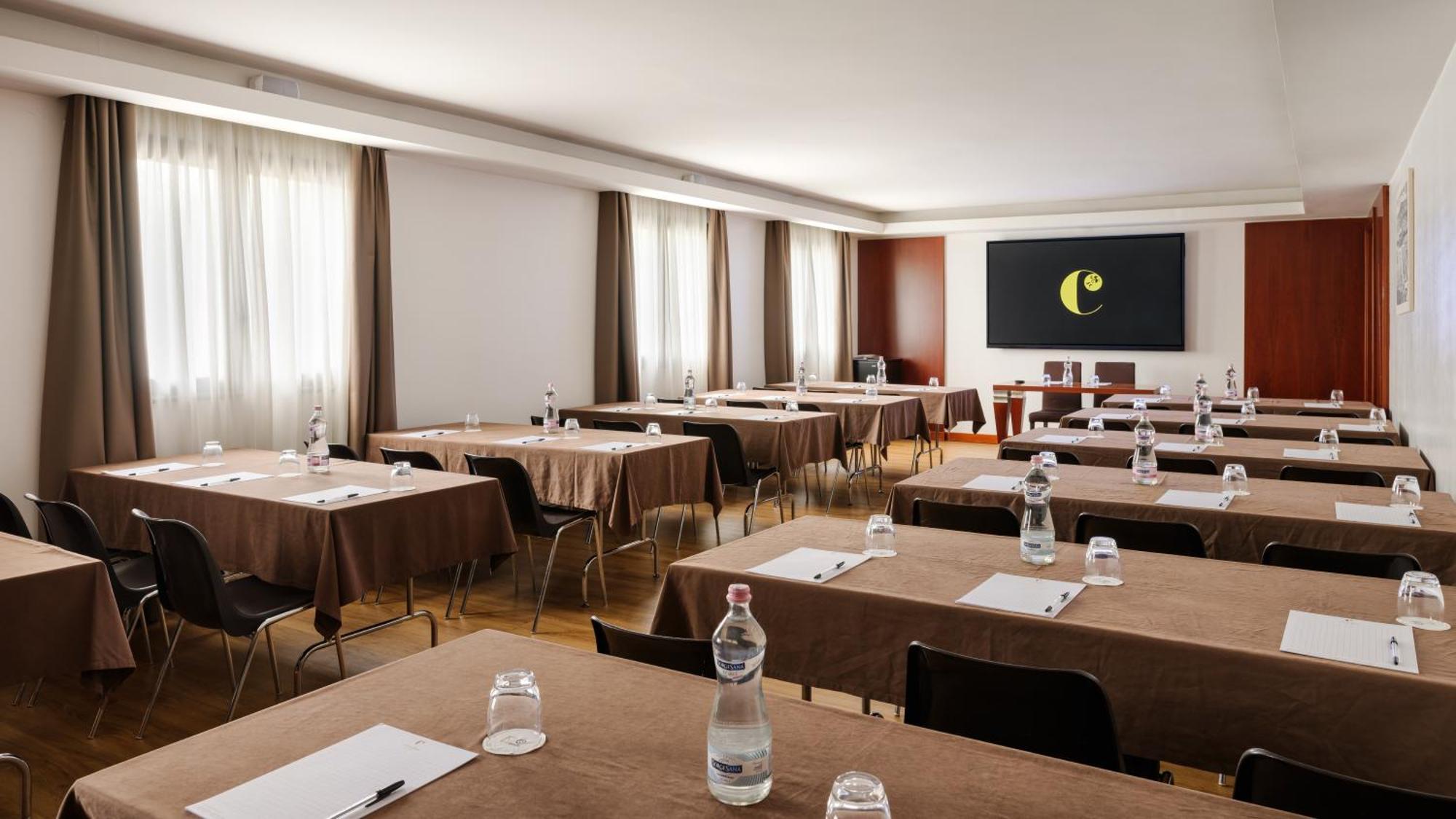 Hotel Dei Cavalieri Caserta - La Reggia Dış mekan fotoğraf